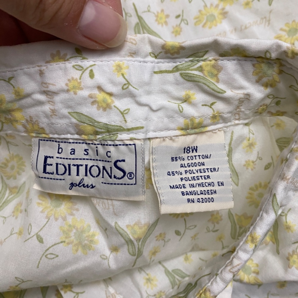 Basic Editions Plus Size Floral Blouse - image 8